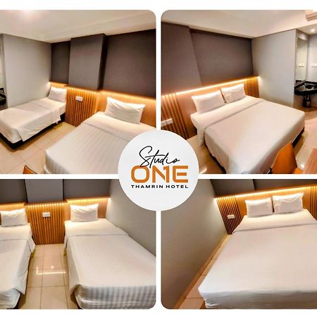 Studio One Thamrin Hotel Джакарта Екстер'єр фото