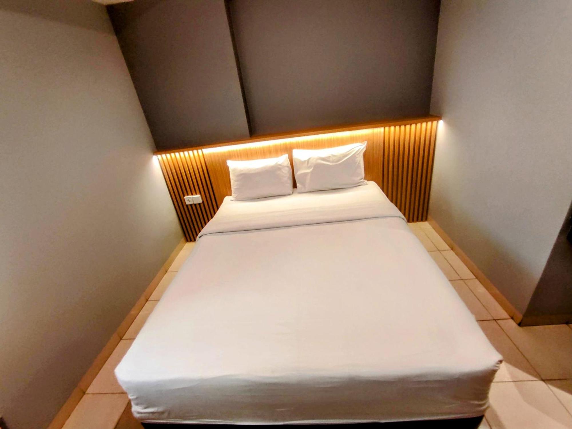 Studio One Thamrin Hotel Джакарта Екстер'єр фото