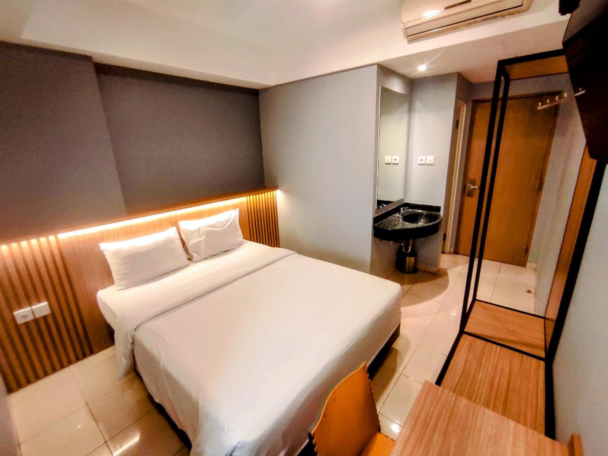 Studio One Thamrin Hotel Джакарта Екстер'єр фото