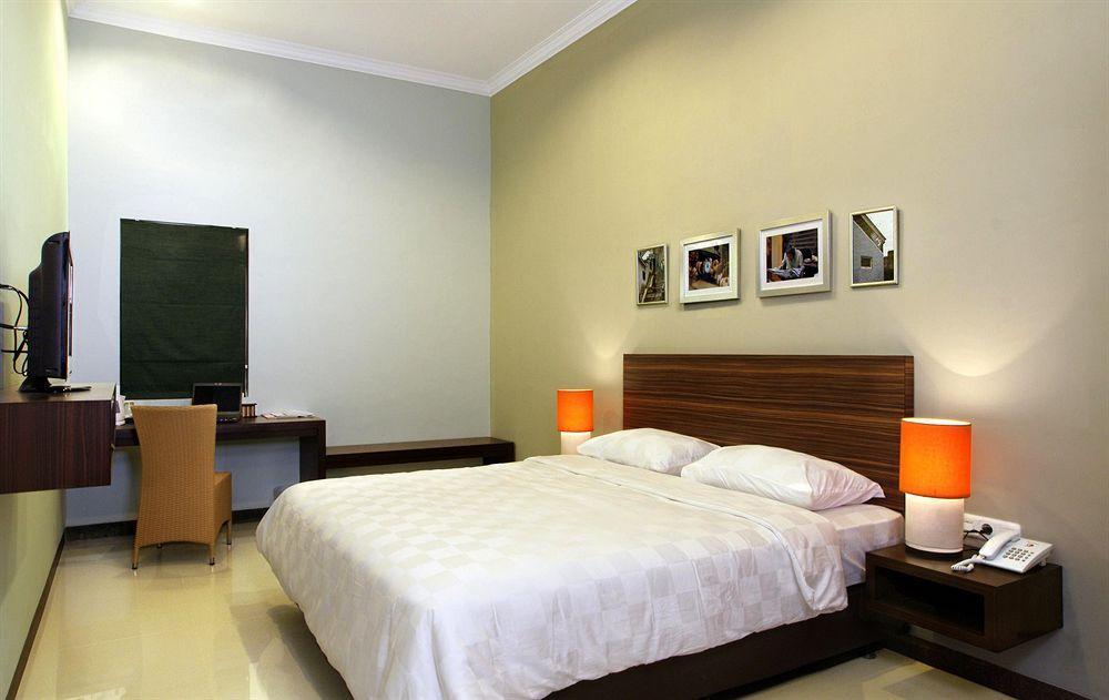 Studio One Thamrin Hotel Джакарта Екстер'єр фото