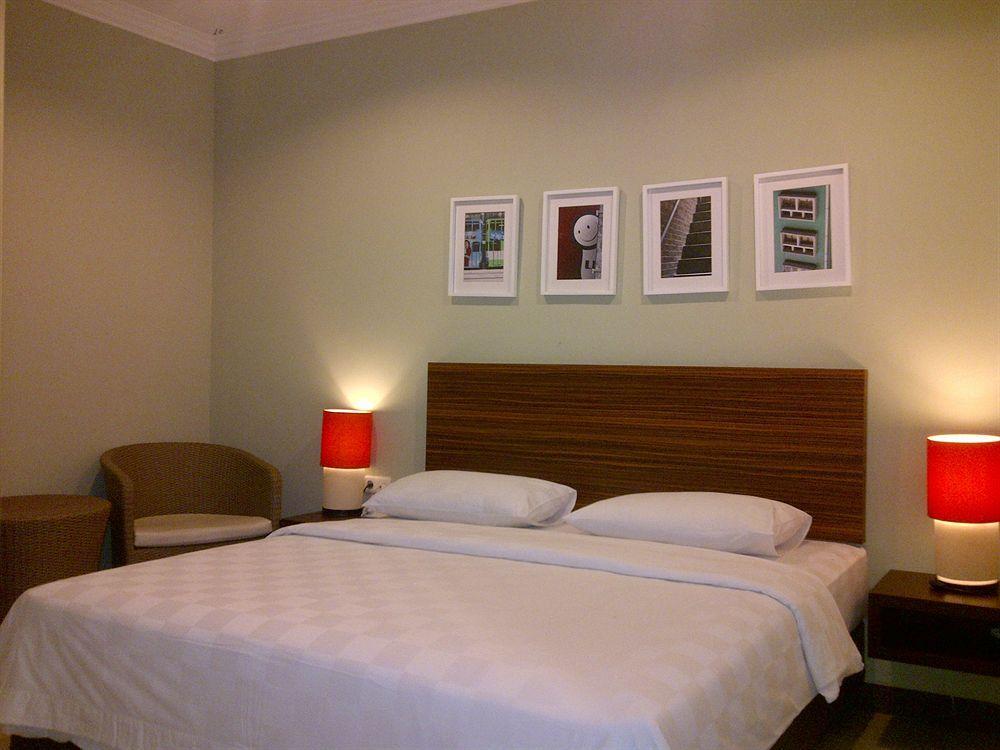 Studio One Thamrin Hotel Джакарта Екстер'єр фото